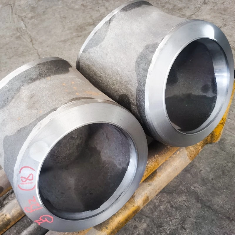Колено из легированной стали ASTM A234 WP22